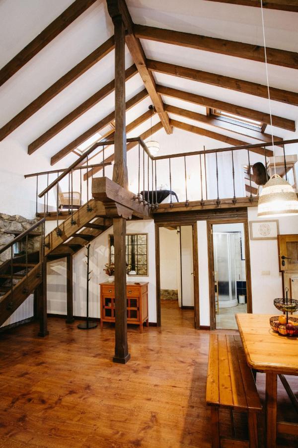 Apartamentos Rurales La Casina Del Fontan Valle de Lago エクステリア 写真