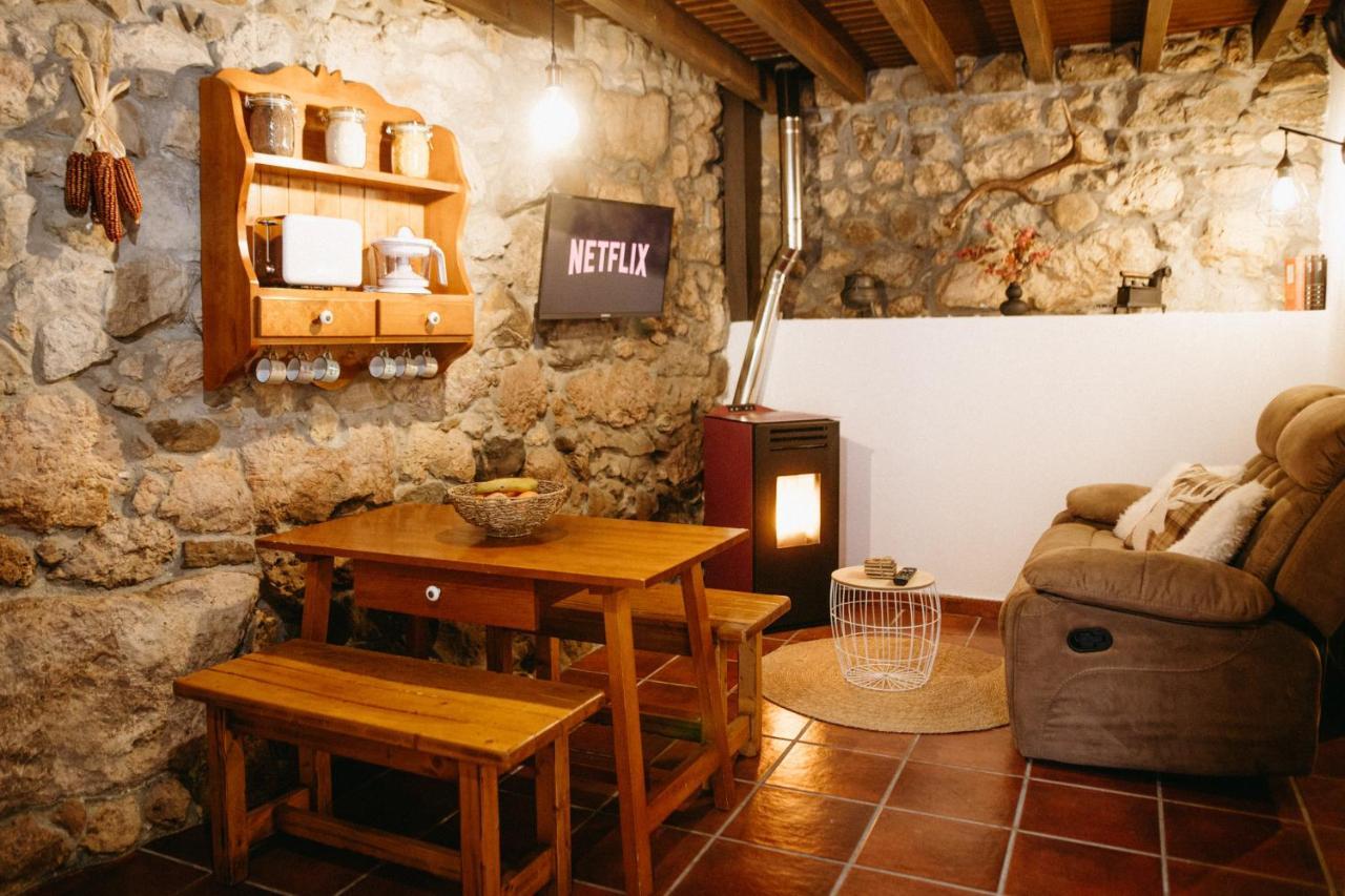 Apartamentos Rurales La Casina Del Fontan Valle de Lago エクステリア 写真
